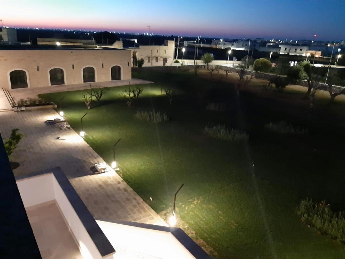 Masseria Rifisa Agriresort Caprarica di Lecce Luaran gambar